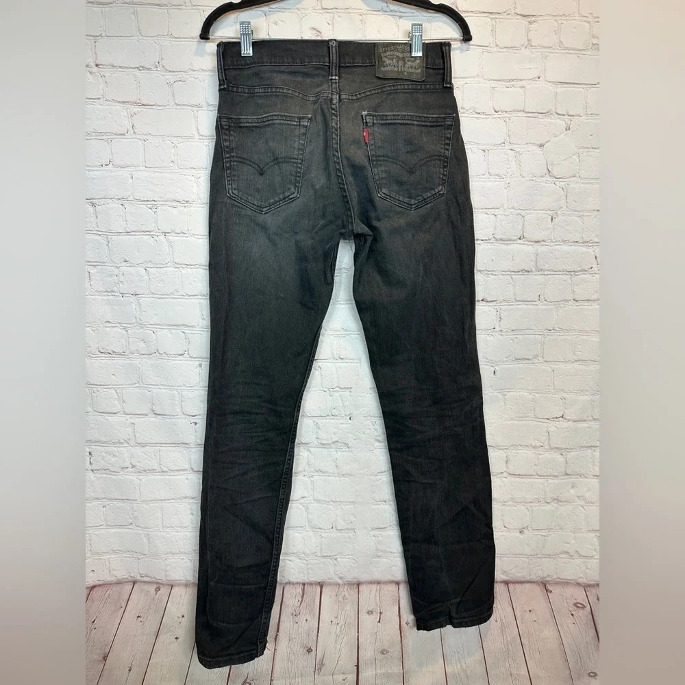 Levis levis 512